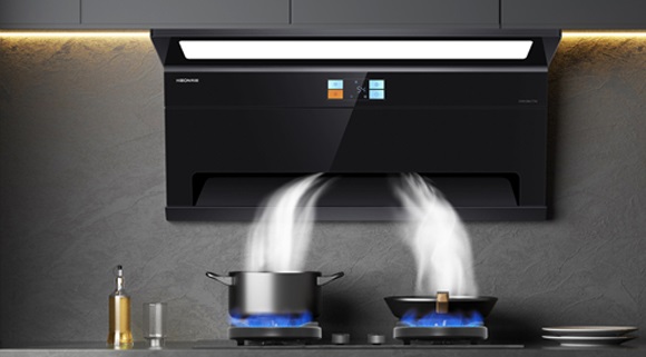 廚間尋雅趣，科恩煙灶勾勒烹飪自在時光